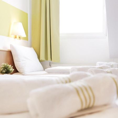 Bp24 Hotel อาเคิน ภายนอก รูปภาพ