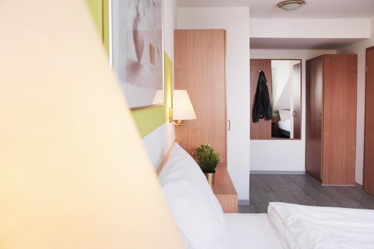 Bp24 Hotel อาเคิน ภายนอก รูปภาพ