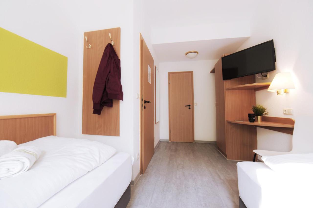 Bp24 Hotel อาเคิน ภายนอก รูปภาพ