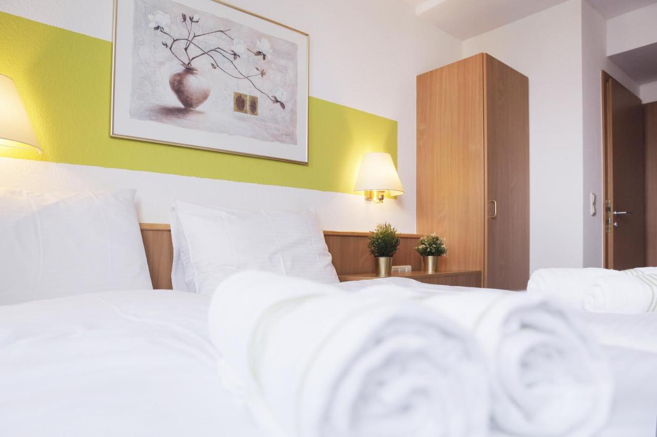Bp24 Hotel อาเคิน ภายนอก รูปภาพ