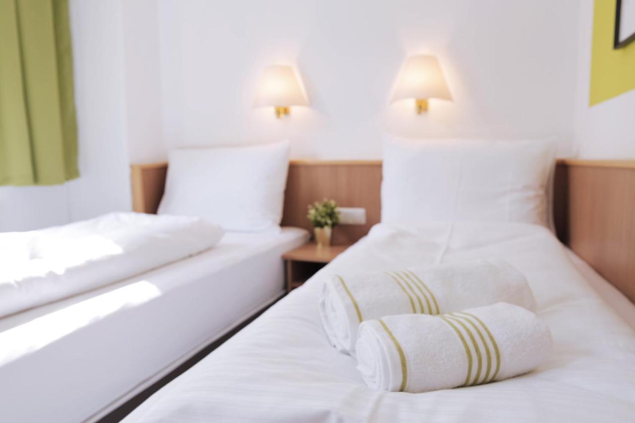 Bp24 Hotel อาเคิน ภายนอก รูปภาพ